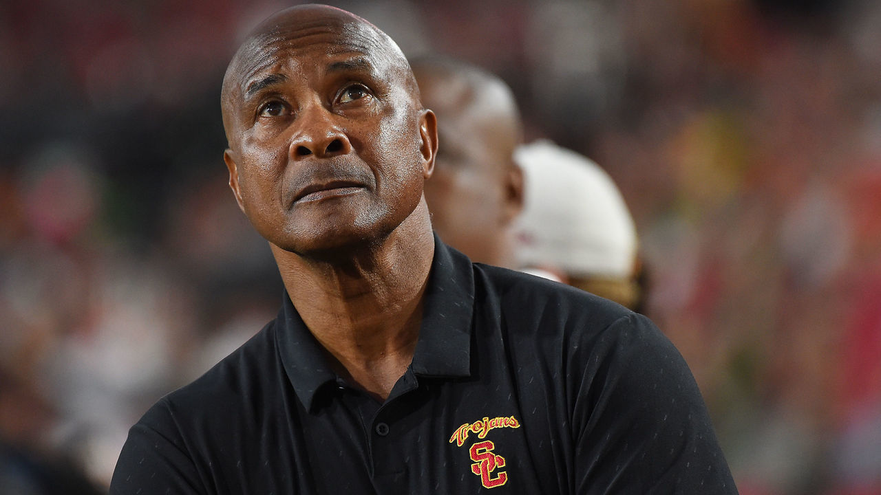 LOS ANGELES, CA - OCTOBER 14: Athletic director Lynn Swann of the USC Trojans stands on the sidelines during the game against the Utah Utes at the Los Angeles Memorial Coliseum on October 14, 2017 in Los Angeles, California.