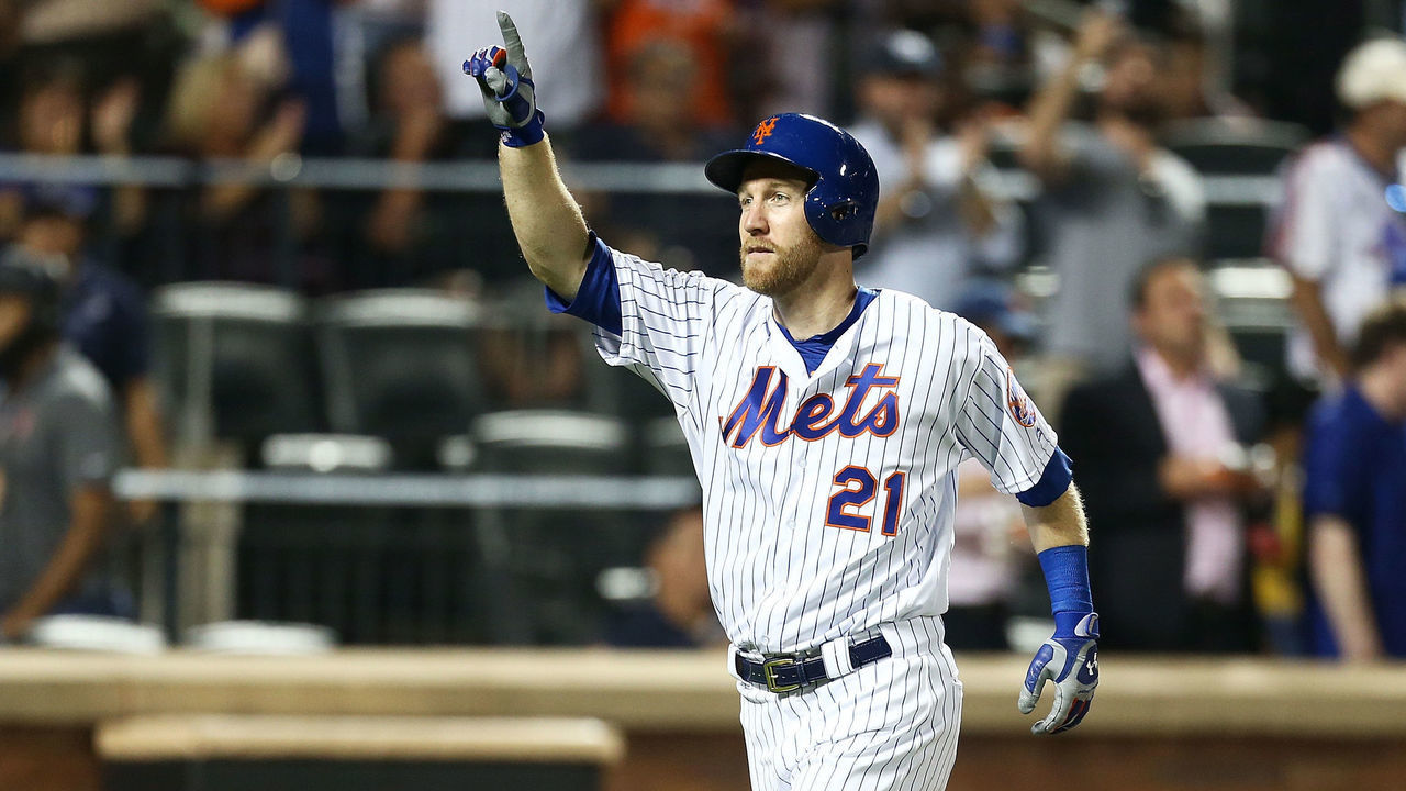 NEW YORK, NEW YORK - SEPTEMBER 11: Todd Frazier #21 of the New York Mets celebrates his second home run of the game in the fourth inning against the Arizona Diamondbacks at Citi Field on September 11, 2019 in the Queens borough of New York City.