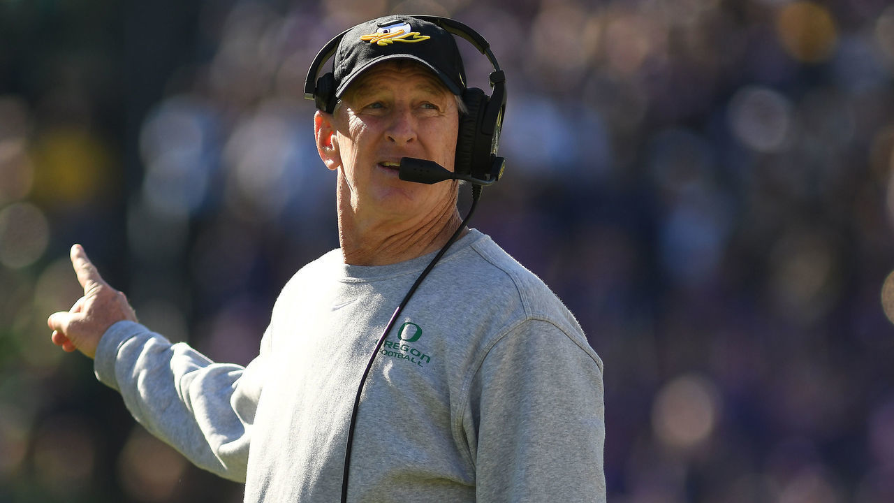 EUGENE, OR - OCTOBER 13: Oregon Ducks defensive coordinator Jim Leavitt reacts to a penalty call during a college football game between the Oregon Ducks and Washington Huskies on October 13, 2018, at Autzen Stadium in Eugene, Oregon.