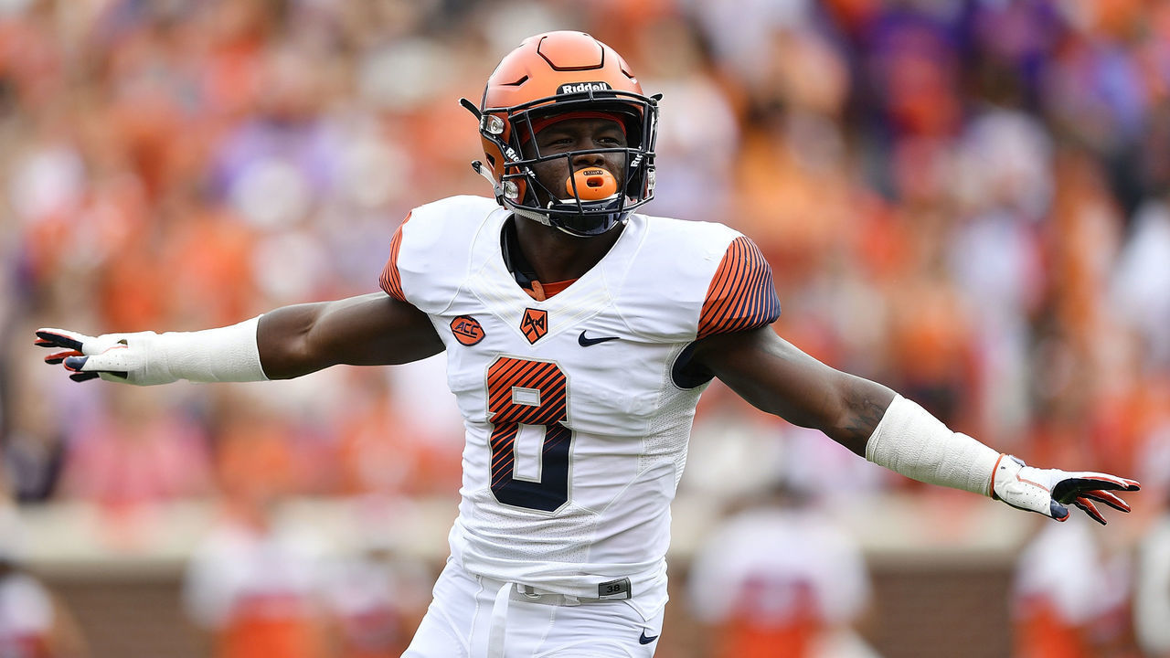 CLEMSON, SC - SEPTEMBER 29: Defensive back Antwan Cordy #8 of the Syracuse Orange celebrates after a Clemson Tiger turnover during the football game at Clemson Memorial Stadium on September 29, 2018 in Clemson, South Carolina.