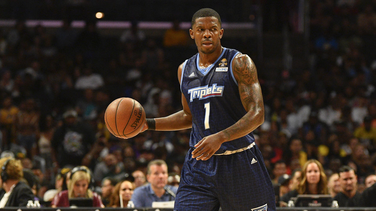 LOS ANGELES, CA - SEPTEMBER 01: Triplets guard Joe Johnson (1) looks to attack during the BIG3 championship game between the Triplets and the Killer 3's on September 1, 2019 at the Staples Center in Los Angeles, CA.