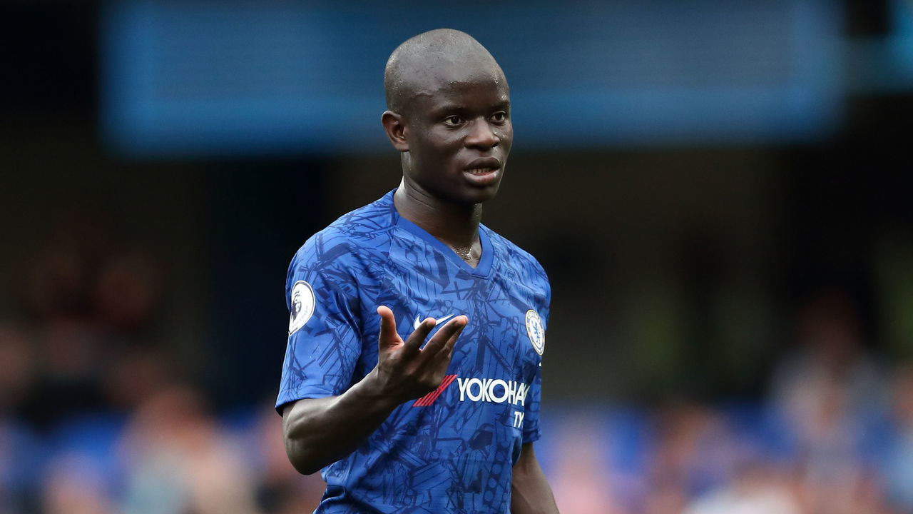 LONDON, ENGLAND - AUGUST 18: NGolo Kante of Chelsea during the Premier League match between Chelsea FC and Leicester City at Stamford Bridge on August 18, 2019 in London, United Kingdom.