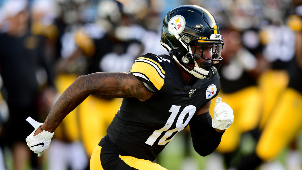 Steelers Surprisingly Bench Donte Moncrief for Rookie Diontae