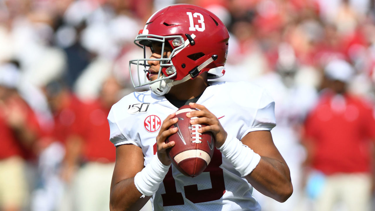 COLUMBIA, SC - SEPTEMBER 14: Alabama Crimson Tide quarterback Tua Tagovailoa (13) looks to pass during the college game between the Alabama Crimson Tide and the South Carolina Gamecocks on September 14, 2019 at Williams-Brice Stadium in Columbia,SC.