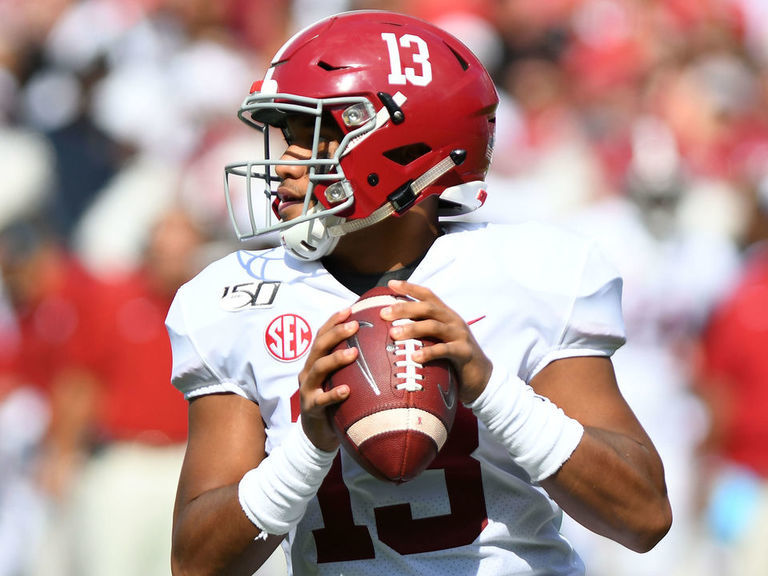 Tua Tagovailoa carted off with hip injury vs. Mississippi State