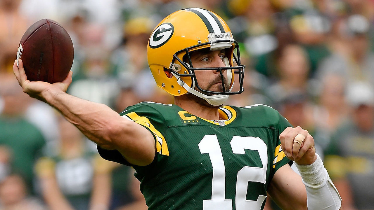 GREEN BAY, WISCONSIN - SEPTEMBER 15: Aaron Rodgers #12 of the Green Bay Packers passes the ball in the fourth quarter against the Minnesota Vikings at Lambeau Field on September 15, 2019 in Green Bay, Wisconsin.