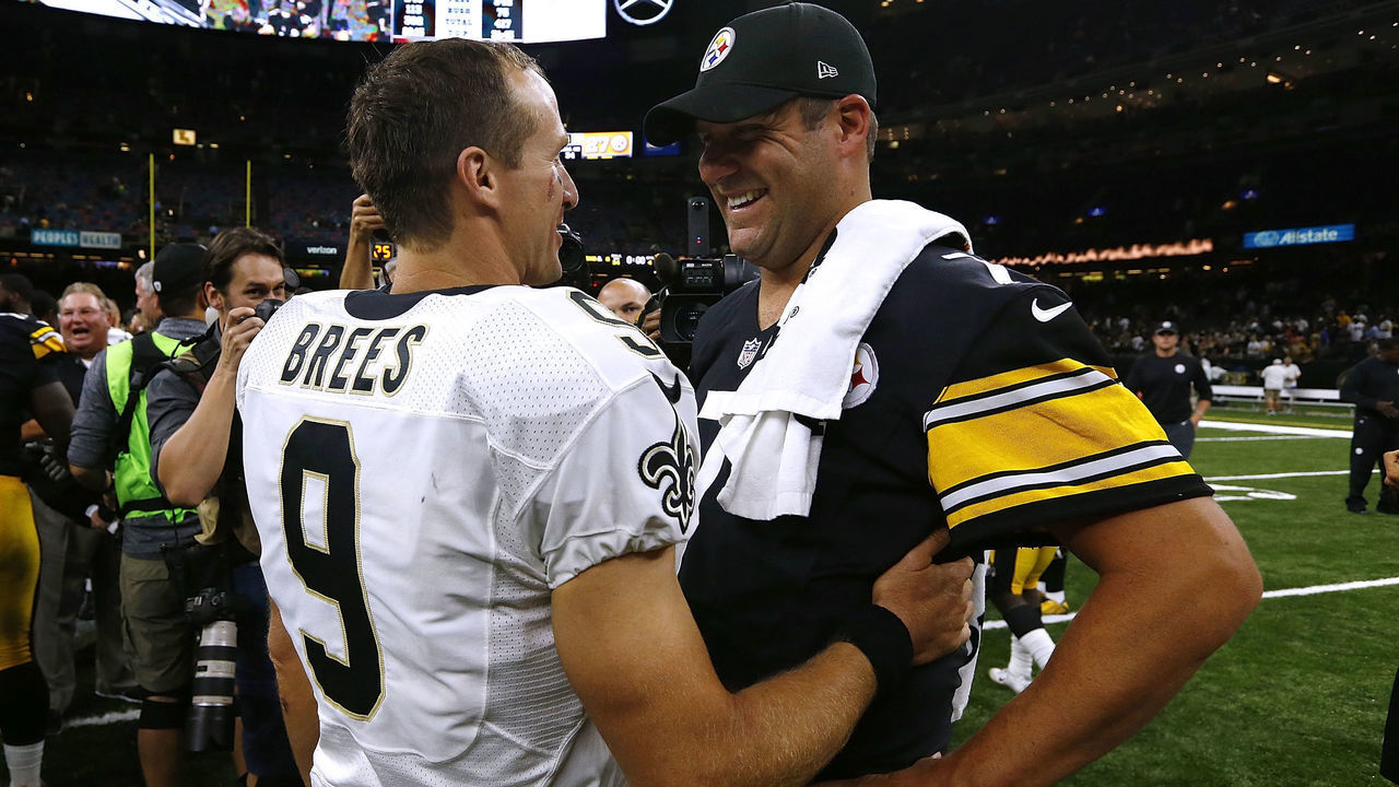 NEW ORLEANS, LA - AUGUST 26: Ben Roethlisberger #7 of the Pittsburgh Steelers and Drew Brees #9 of the New Orleans Saints talk after a game at the Mercedes-Benz Superdome on August 26, 2016 in New Orleans, Louisiana.