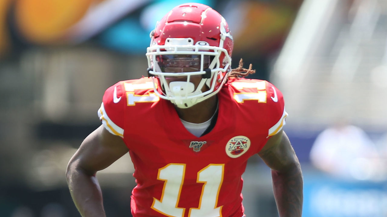 JACKSONVILLE, FL - SEPTEMBER 08: Kansas City Chiefs Wide Receiver Demarcus Robinson (11) during the game between the Kansas City Chiefs and the Jacksonville Jaguars on September 8, 2019 at TIAA Bank Field in Jacksonville, Fl.