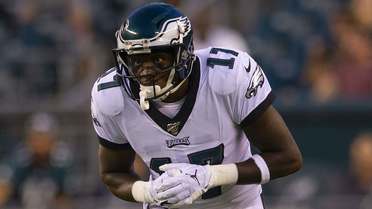 PHILADELPHIA, PA - AUGUST 22: Alshon Jeffery #17 of the Philadelphia Eagles in action against the Baltimore Ravens the preseason game at Lincoln Financial Field on August 22, 2019 in Philadelphia, Pennsylvania.