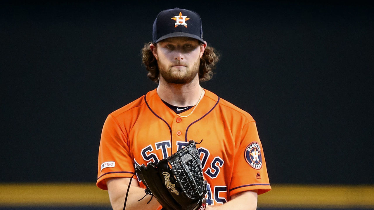 MILWAUKEE, WISCONSIN - SEPTEMBER 02: Gerrit Cole #45 of the Houston Astros pitches in the fourth inning against the Milwaukee Brewers at Miller Park on September 02, 2019 in Milwaukee, Wisconsin.