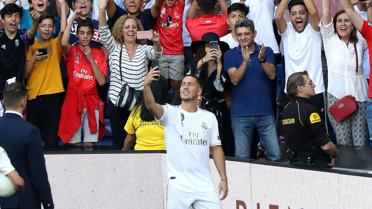 MADRID, SPAIN - JUNE 13: New Real Madrid signing Eden Hazard shows appreciation to the fans as he is unveiled at Estadio Santiago Bernabeu on June 13, 2019 in Madrid, Spain.