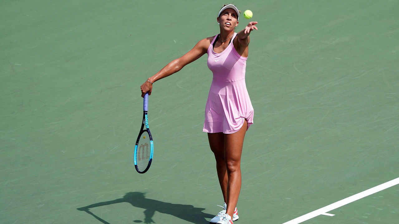 OSAKA, JAPAN - SEPTEMBER 17: Madison Keys of the United States serves against Daria Kasatkina of Russia during day two of the Toray Pan Pacific Open at Utsubo Tennis Cent on September 17, 2019 in Osaka, Japan.