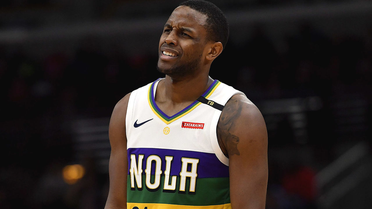 CHICAGO, ILLINOIS - FEBRUARY 06: Darius Miller #21 of the New Orleans Pelicans reacts during the game against the Chicago Bulls at United Center on February 06, 2019 in Chicago, Illinois.