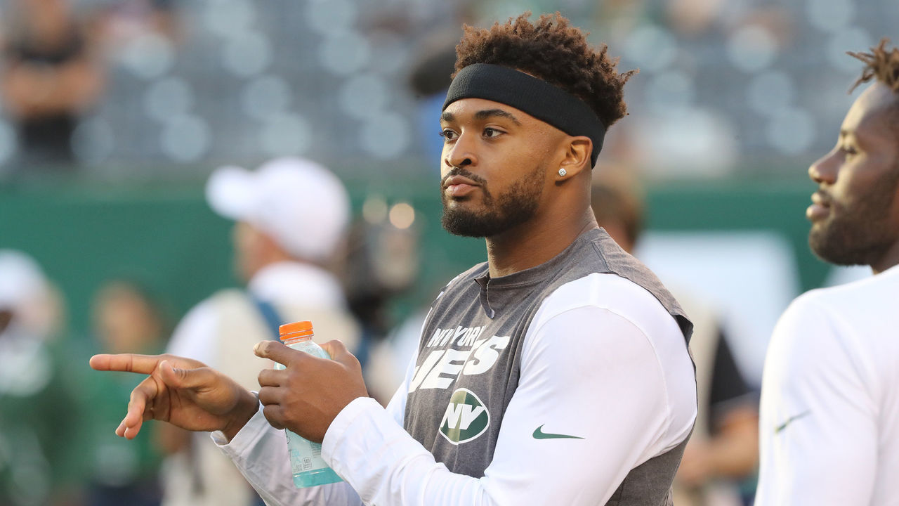 EAST RUTHERFORD, NJ - AUGUST 29: Safety Jamal Adams #33 of the New York Jets in action during warm ups against the Philadelphia Eagles at MetLife Stadium on August 29, 2019 in East Rutherford, New Jersey.