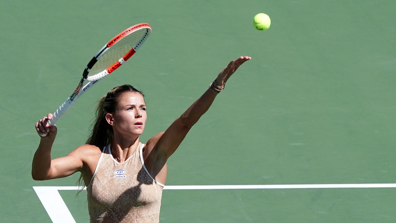 Giorgi Upsets Stephens At Pan Pacific Open Thescore Com