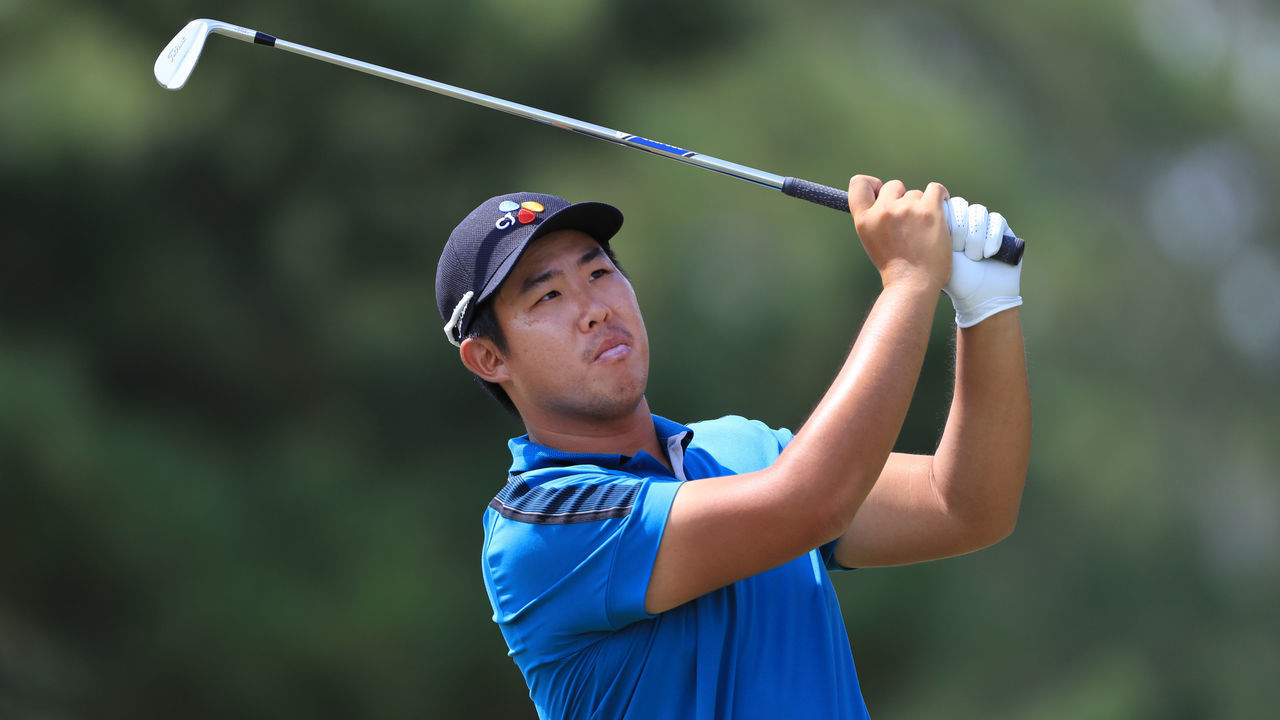 JACKSON, MISSISSIPPI - SEPTEMBER 20: Byeong Hun An of Korea plays his shot on the 13th hole during the second round of the Sanderson Farms Championship at The Country Club of Jackson on September 20, 2019 in Jackson, Mississippi.
