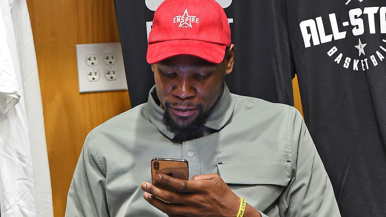 CHARLOTTE, NC - FEBRUARY 16: Kevin Durant #35 of Team LeBron gets ready in the locker room before the 2019 NBA All-Star Practice and Media Availability on February 16, 2019 at Bojangles Coliseum in Charlotte, North Carolina. Mandatory Copyright Notice: Copyright 2019 NBAE