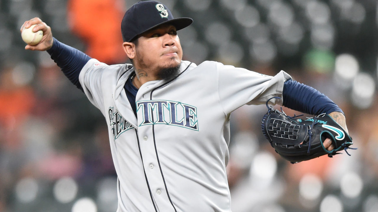 BALTIMORE, MD - SEPTEMBER 20: Felix Hernandez #34 of the Seattle Mariners pitches in the first inning during a baseball game against the Baltimore Orioles at Oriole park at Camden Yards on September 20, 2019 in Baltimore, Maryland.