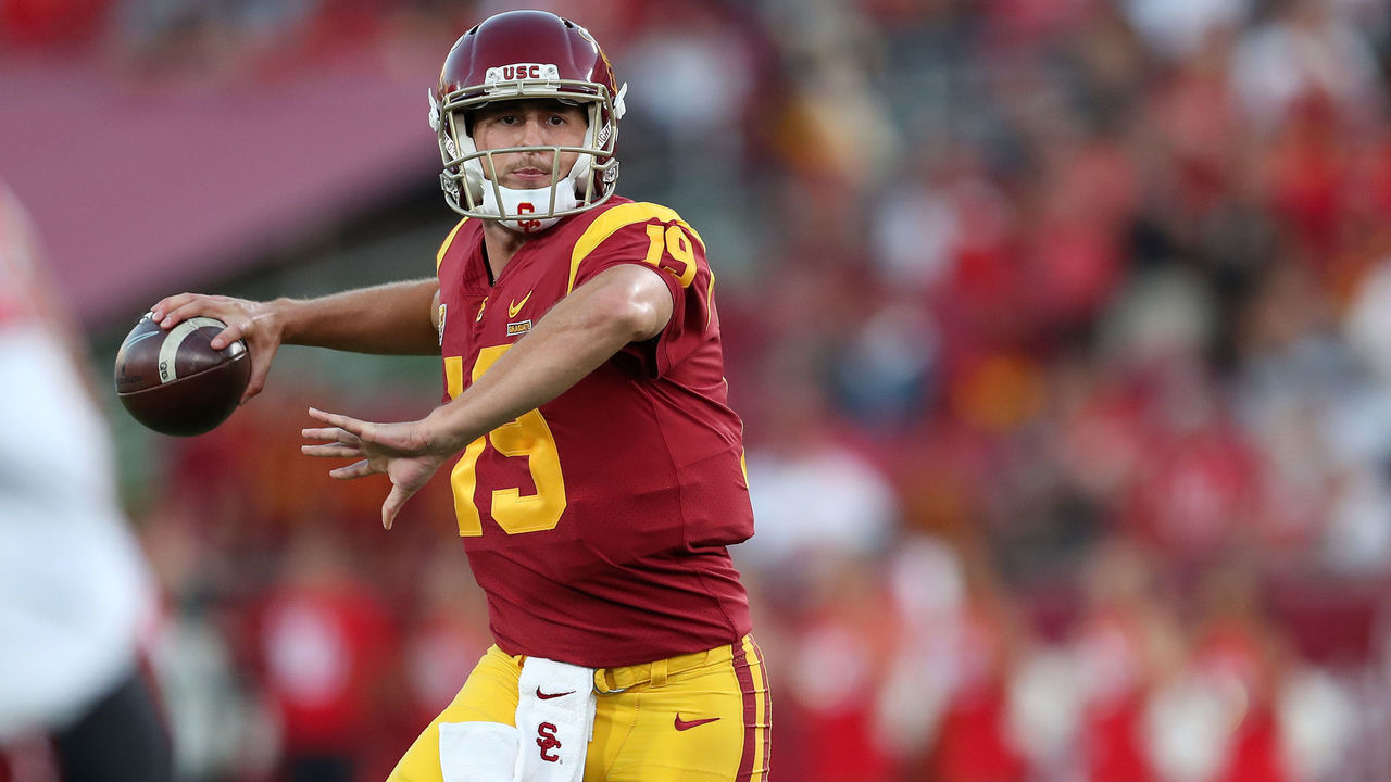 LOS ANGELES, CALIFORNIA - SEPTEMBER 20: Quarterback Matt Fink #19 of the USC Trojans looks to pass against the Utah Utes in the first quarter at Los Angeles Memorial Coliseum on September 20, 2019 in Los Angeles, California.