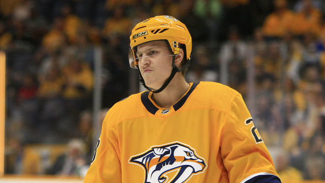 NASHVILLE, TN - SEPTEMBER 21: Nashville Predators right wing Eeli Tolvanen (28) is shown during the NHL preseason game between the Nashville Predators and Tampa Bay Lightning, held on September 21, 2019, at Bridgestone Arena in Nashville, Tennessee.