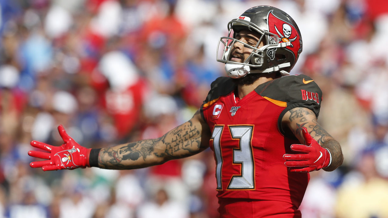TAMPA, FLORIDA - SEPTEMBER 22: Wide receiver Mike Evans #13 of the Tampa Bay Buccaneers celebrates after a first quarter touchdown during the game against the New York Giants at Raymond James Stadium on September 22, 2019 in Tampa, Florida.