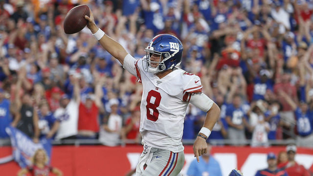 TAMPA, FLORIDA - SEPTEMBER 22: Quarterback Daniel Jones #8 of the New York Giants runs in for the game winning touchdown in the fourth quarter during the game against the Tampa Bay Buccaneers at Raymond James Stadium on September 22, 2019 in Tampa, Florida.