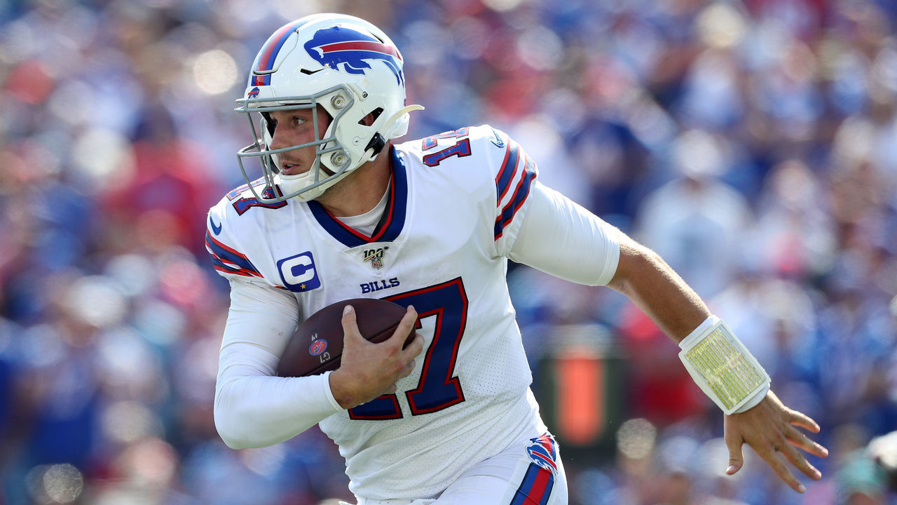 ORCHARD PARK, NEW YORK - SEPTEMBER 22: Josh Allen #17 of the Buffalo Bills runs the ball during a game against the Cincinnati Bengals at New Era Field on September 22, 2019 in Orchard Park, New York.