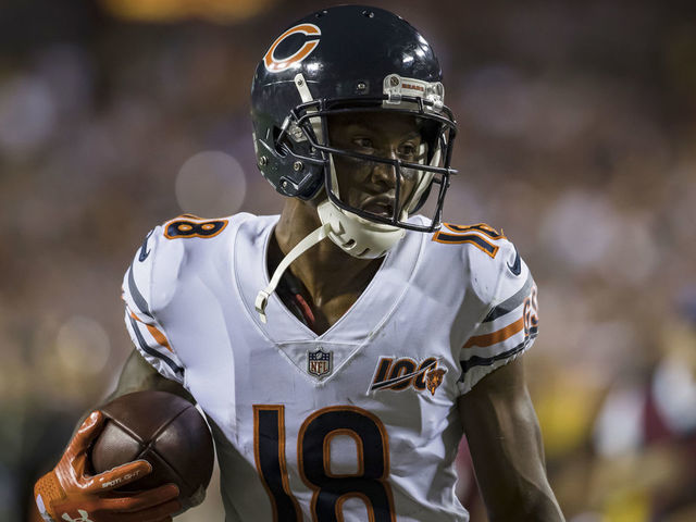 LANDOVER, MD - SEPTEMBER 23: Taylor Gabriel #18 catches a pass for a touchdown against the Washington Redskins during the first half at FedExField on September 23, 2019 in Landover, Maryland.