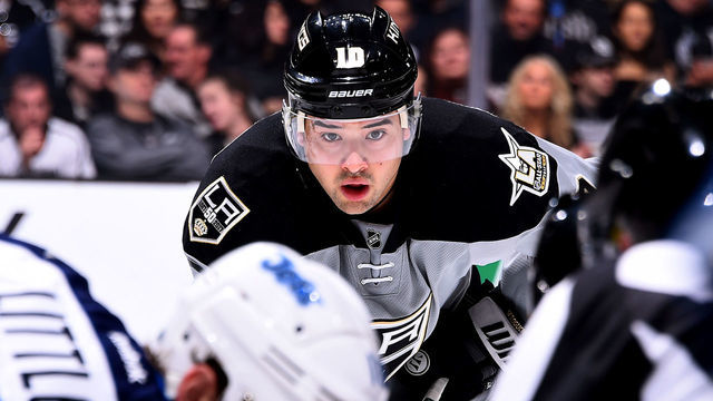 LOS ANGELES, CA - JANUARY 14: Devin Setoguchi #10 of the Los Angeles Kings lines up for a face-off during the game against the Winnipeg Jets on January 14, 2017 at Staples Center in Los Angeles, California. *** Local Caption ***