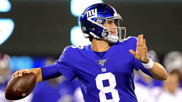 EAST RUTHERFORD, NEW JERSEY - AUGUST 16: Daniel Jones #8 of the New York Giants attempts a pass against the Chicago Bears in the first half during a preseason game at MetLife Stadium on August 16, 2019 in East Rutherford, New Jersey.