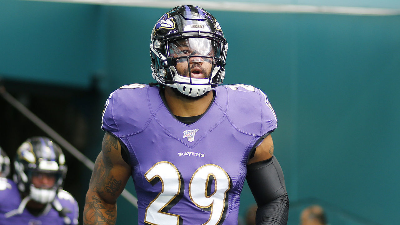MIAMI, FLORIDA - SEPTEMBER 08: Earl Thomas #29 of the Baltimore Ravens takes the field prior to the game against the Miami Dolphins at Hard Rock Stadium on September 08, 2019 in Miami, Florida.
