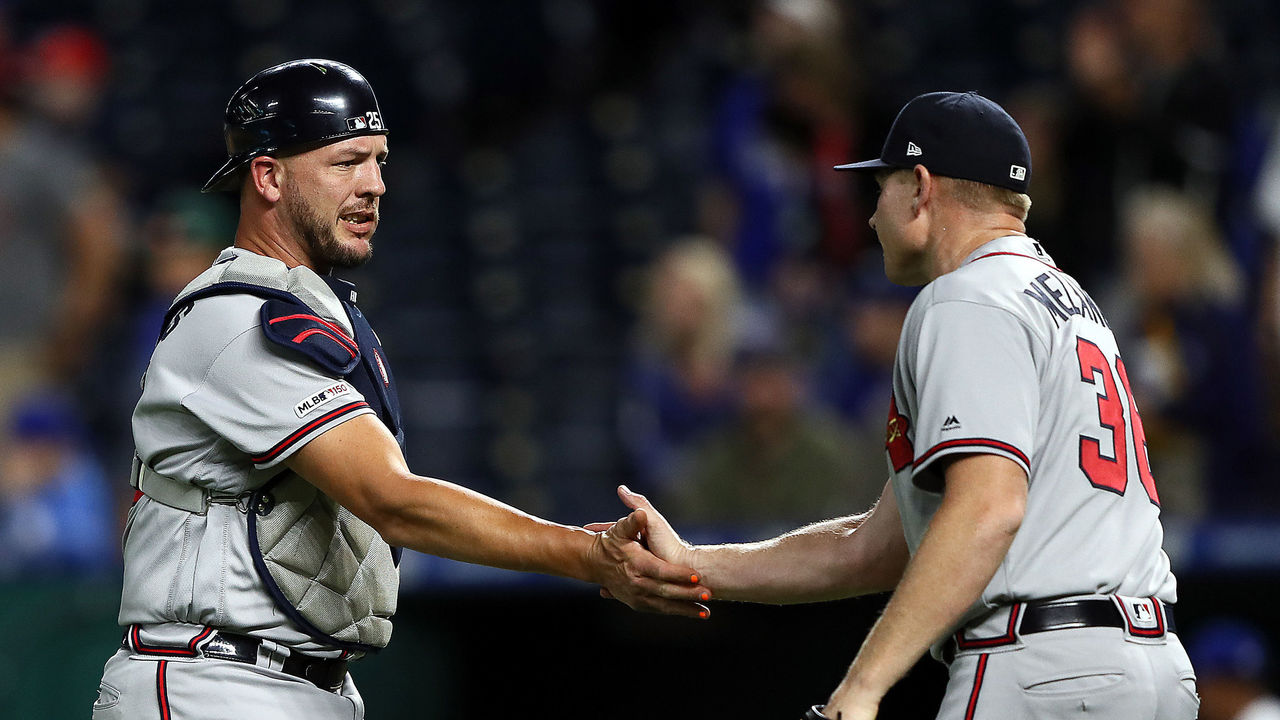 NL East champion Braves romp to 10-2 win over Royals