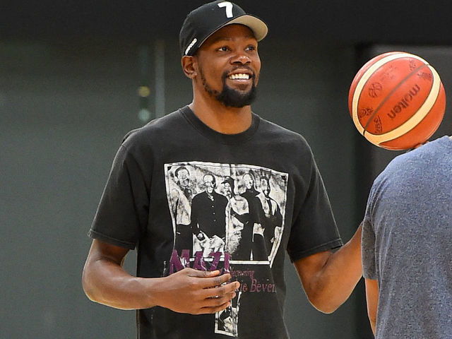 EL SEGUNDO, CA - AUGUST 15: Kevin Durant looks on during 2019 USA Basketball Men's National Team Training Camp at UCLA Health Training Center on August 15, 2019 in El Segundo, California. NOTE TO USER: User expressly acknowledges and agrees that, by downloading and/or using this Photograph, user is consenting to the terms and conditions of the Getty Images License Agreement. Mandatory Copyright Notice: Copyright 2019 NBAE