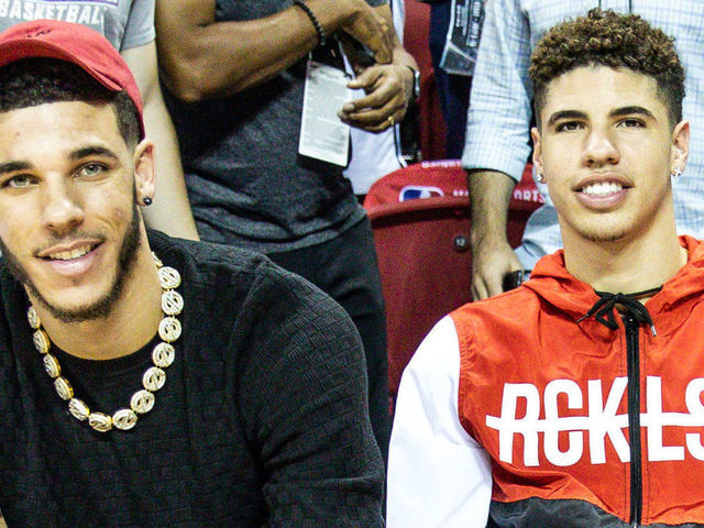 LAS VEGAS, NEVADA - JULY 05: (L-R) Josh Hart, Lonzo Ball, LaMelo Ball Darren “DMO” Moore and Brandon Ingram pose court side at NBA Summer League on July 05, 2019 in Las Vegas, Nevada.