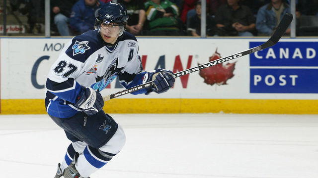 LONDON, ON - MAY 29: Sidney Crosby #87 of the Rimouski Oceanic skates during the 2005 Mastercard Memorial Cup Tournament on May 22-29, 2005 in London, Ontario, Canada.