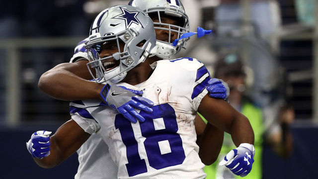 ARLINGTON, TEXAS - SEPTEMBER 08: Randall Cobb #18 of the Dallas Cowboys celebrates a touchdown with Amari Cooper #19 against the New York Giants at AT&T Stadium on September 08, 2019 in Arlington, Texas.