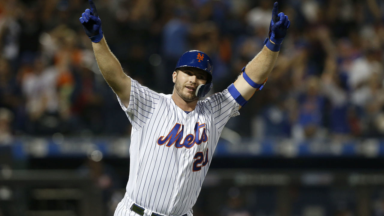 NEW YORK, NEW YORK - SEPTEMBER 28: Pete Alonso #20 of the New York Mets reacts after his third inning home run against the Atlanta Braves at Citi Field on September 28, 2019 in New York City. The home run was Alonso"s 53rd of the season, breaking Aaron Judge's rookie record.