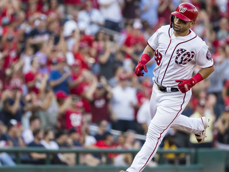 File:Washington Nationals center fielder Gerardo Parra (88) from