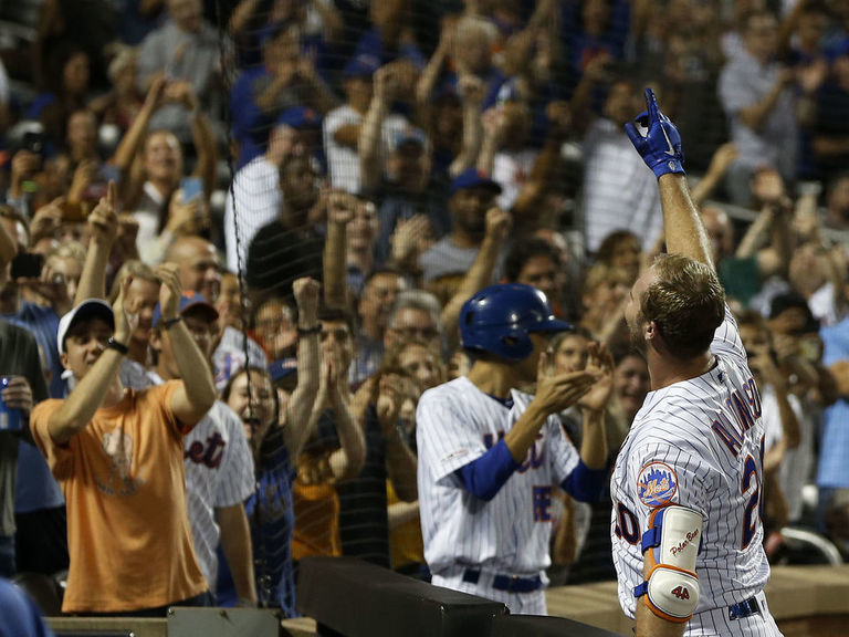 Pete Alonso passes Aaron Judge with 53rd home run to set new rookie mark