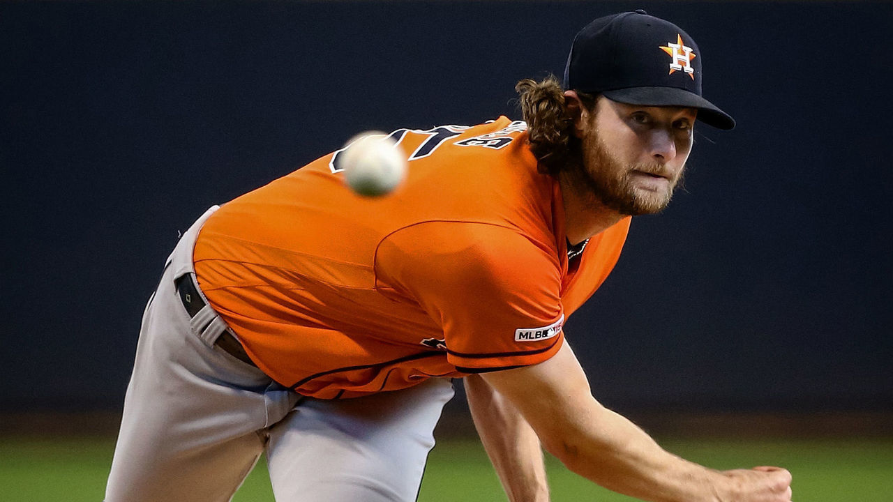 MILWAUKEE, WISCONSIN - SEPTEMBER 02: Gerrit Cole #45 of the Houston Astros pitches in the fourth inning against the Milwaukee Brewers at Miller Park on September 02, 2019 in Milwaukee, Wisconsin.