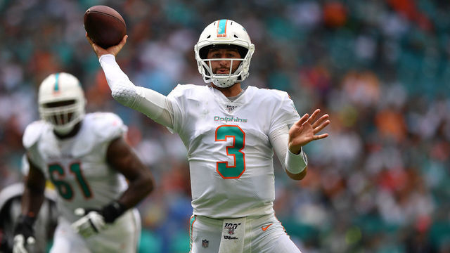 MIAMI, FLORIDA - SEPTEMBER 29: Josh Rosen #3 of the Miami Dolphins looks to pass in the second quarter against the Los Angeles Chargers at Hard Rock Stadium on September 29, 2019 in Miami, Florida.