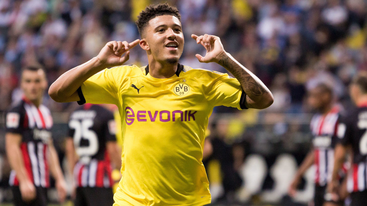 Jadon Sancho of Borussia Dortmund celebrations after scoring his teams second goal during the 1. Bundesliga match between Eintracht Frankfurt and Borussia Dortmund at the Commerzbank Arena on September 22, 2019 in Frankfurt, Germany.