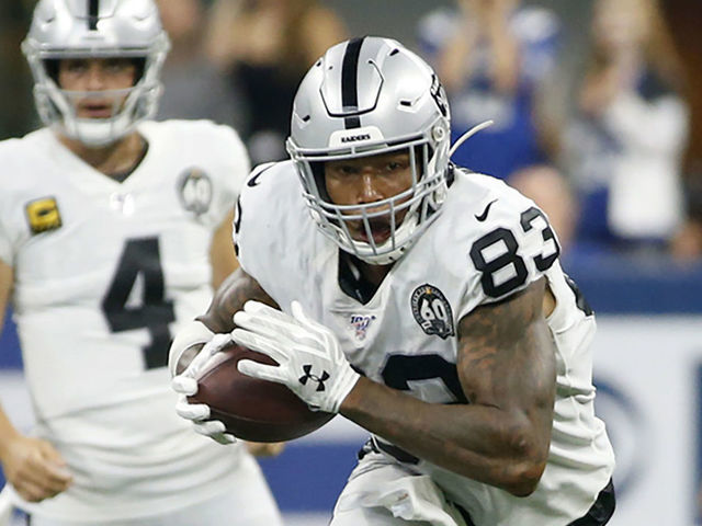 INDIANAPOLIS, INDIANA - SEPTEMBER 29: Darren Waller #83 of the Oakland Raiders runs the ball after a catch during the third quarter in the game against the Indianapolis Colts at Lucas Oil Stadium on September 29, 2019 in Indianapolis, Indiana.