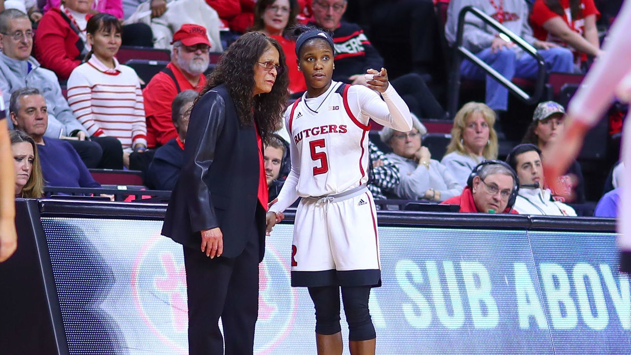 PISCATAWAY, NJ - JANUARY 20: Rutgers Scarlet Knights head coach C. Vivian Stringer talks with Rutgers Scarlet Knights guard Ciani Cryor (5) during the Womens College basket ball game between the Rutgers Scarlet Knights and the Michigan State Spartans on January 20, 2019 at the Louis Brown Athletic Center in Piscataway, NJ.