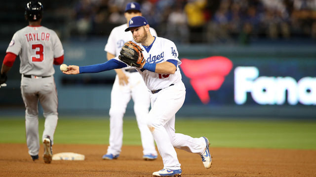 LOS ANGELES, CA - MAY 09: Max Muncy #13 of the Los Angeles Dodgers plays second base during the game against the Washington Nationals at Dodger Stadium on May 9, 2019 in Los Angeles, California. The Nationals defeated the Dodgers 6-0.