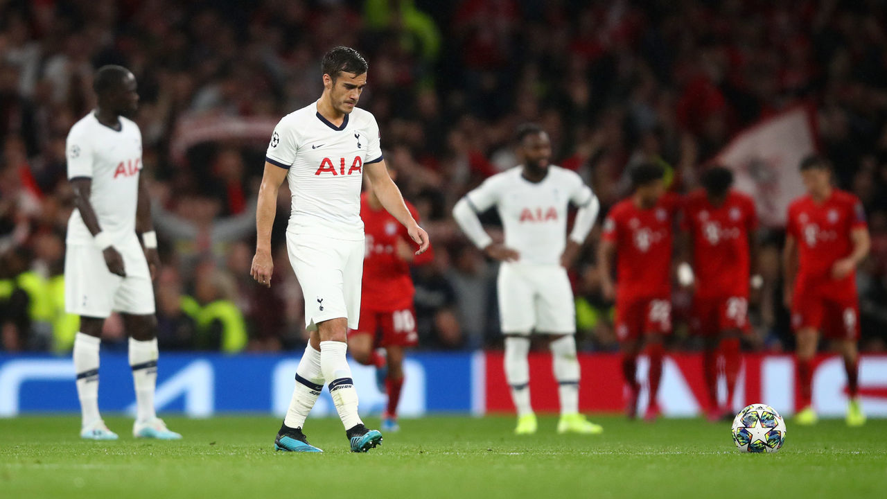 LONDON, ENGLAND - OCTOBER 01: Harry Winks of Tottenham Hotspur reacts after FC Bayern Munich's second goal during the UEFA Champions League group B match between Tottenham Hotspur and Bayern Muenchen at Tottenham Hotspur Stadium on October 01, 2019 in London, United Kingdom.