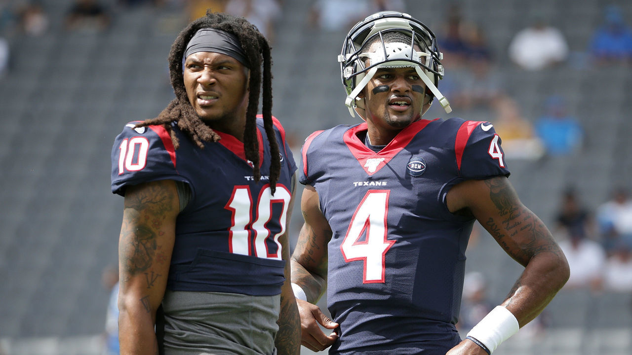 CARSON, CALIFORNIA - SEPTEMBER 22: DeAndre Hopkins #10 and Deshaun Watson #4 of the Houston Texans look on prior to the start of the game against the Los Angeles Chargers at Dignity Health Sports Park on September 22, 2019 in Carson, California.