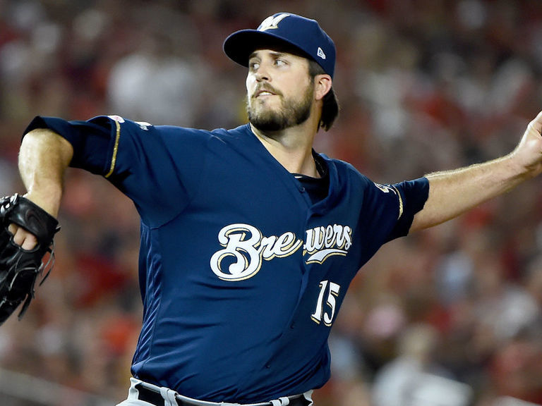 Padres reunite with Pomeranz on 4-year deal | theScore.com