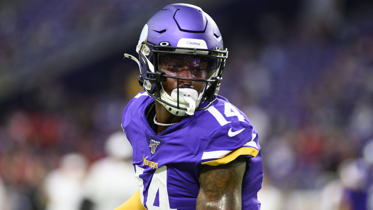 MINNEAPOLIS, MN - SEPTEMBER 08: Stefon Diggs #14 of the Minnesota Vikings warms up before the game against the Atlanta Falcons at U.S. Bank Stadium on September 8, 2019 in Minneapolis, Minnesota.