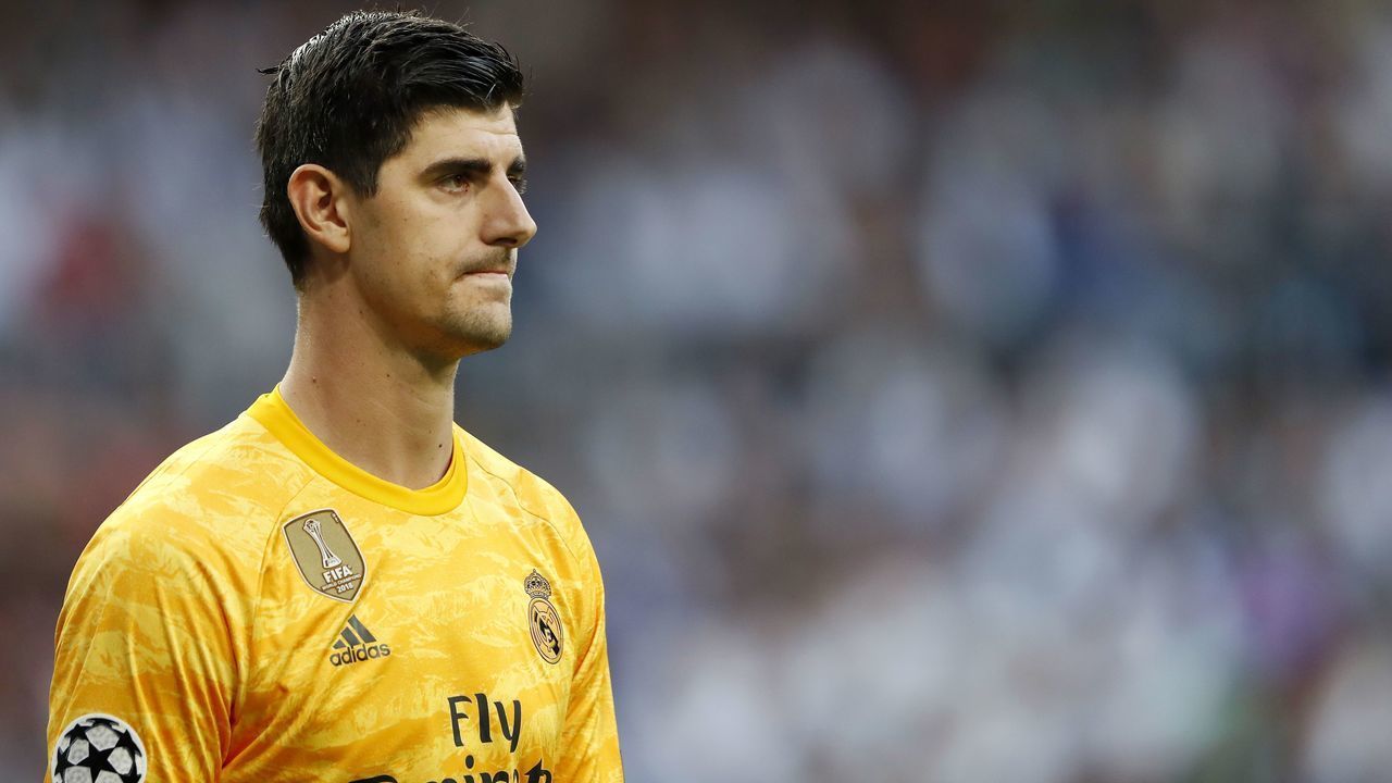 Real Madrid goalkeeper Thibaut Courtois during the UEFA Champions League group A match between Real Madrid and Club Brugge at the Santiago Bernabeu stadium on October 01, 2019 in Madrid, Spain